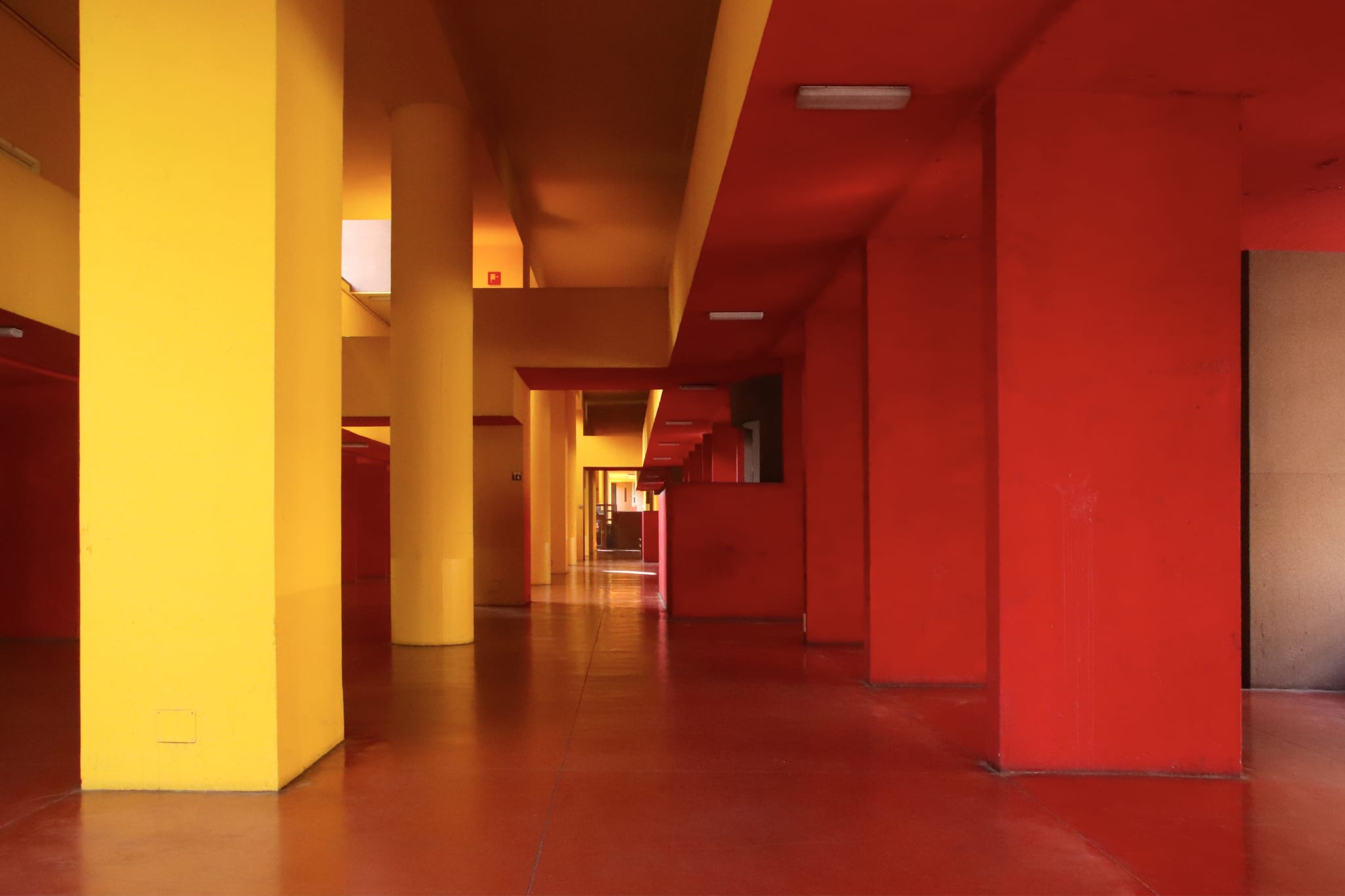 Shapes and forms of Condominio Monte Amiata