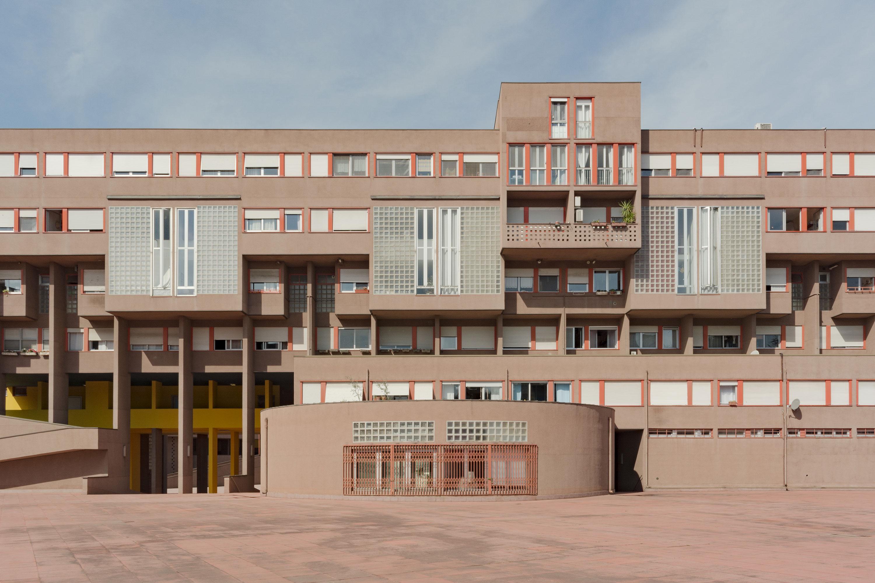 Shapes and forms of Condominio Monte Amiata